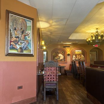 Casa Azteca - I love the Azteca decorations - Mexican Near Me - Milpitas, California Casa Azteca - I love the Azteca decorations - Mexican Near Me - Milpitas, California