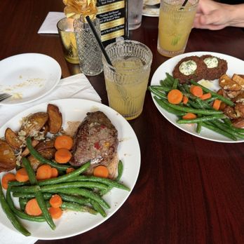 Remedy - Top Sirloin and Smoked Salmon Cakes- both excellent - Speakeasies Near Me - Bremerton, Washington Remedy - Top Sirloin and Smoked Salmon Cakes- both excellent - Speakeasies Near Me - Bremerton, Washington