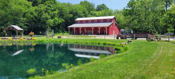 The Little Red Barn by null