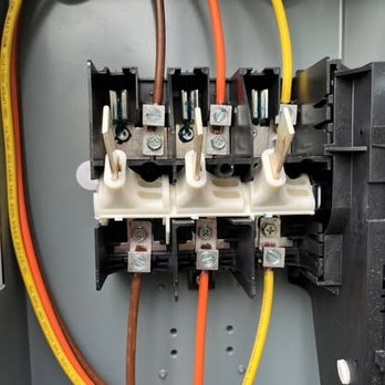 Moir Electric - Electricians Near Me - Fort Wayne, Indiana Moir Electric - Electricians Near Me - Fort Wayne, Indiana