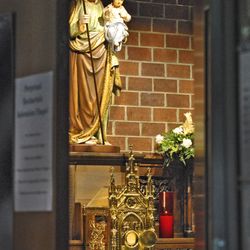 St Thomas Aquinas Catholic Church - Adoration Chapel