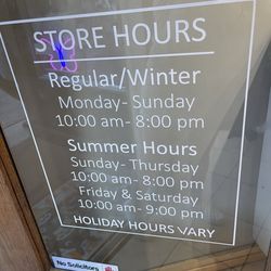 Mochi - Store Hours