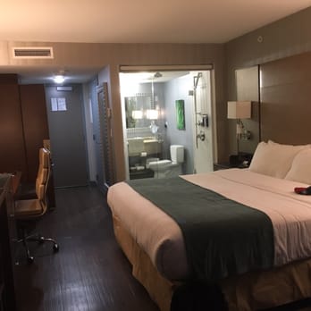 Hotel BLU Vancouver - Hotels Near Me - Vancouver, British Columbia Hotel BLU Vancouver - Hotels Near Me - Vancouver, British Columbia