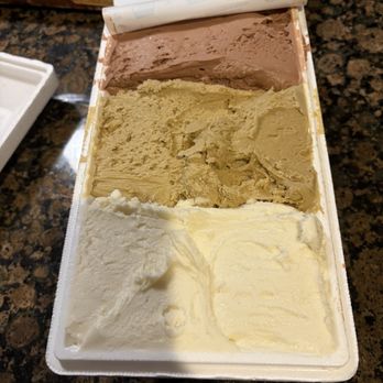 Botolino Gelato Artigianale - A trough of gelato - Gelato Near Me - Dallas, Texas