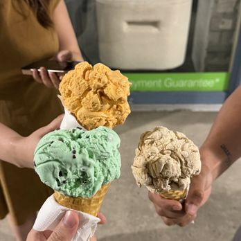 Kawartha Dairy - Ice Cream & Frozen Yogurt Near Me - Ottawa, Ontario Kawartha Dairy - Ice Cream & Frozen Yogurt Near Me - Ottawa, Ontario