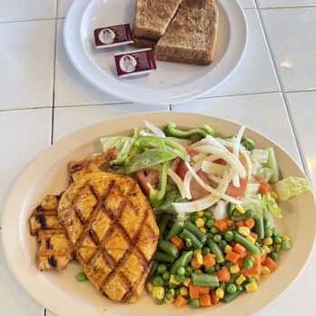 Sam's Burgers - Diet chicken plate - Burgers Near Me - Pico Rivera, California Sam's Burgers - Diet chicken plate - Burgers Near Me - Pico Rivera, California
