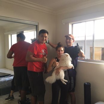 Easy Moving LA - Helping me mount my tv :) super clutch - Movers Near Me