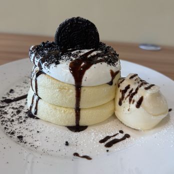 Fluffy Fluffy - Desserts Near Me - Frisco, Texas