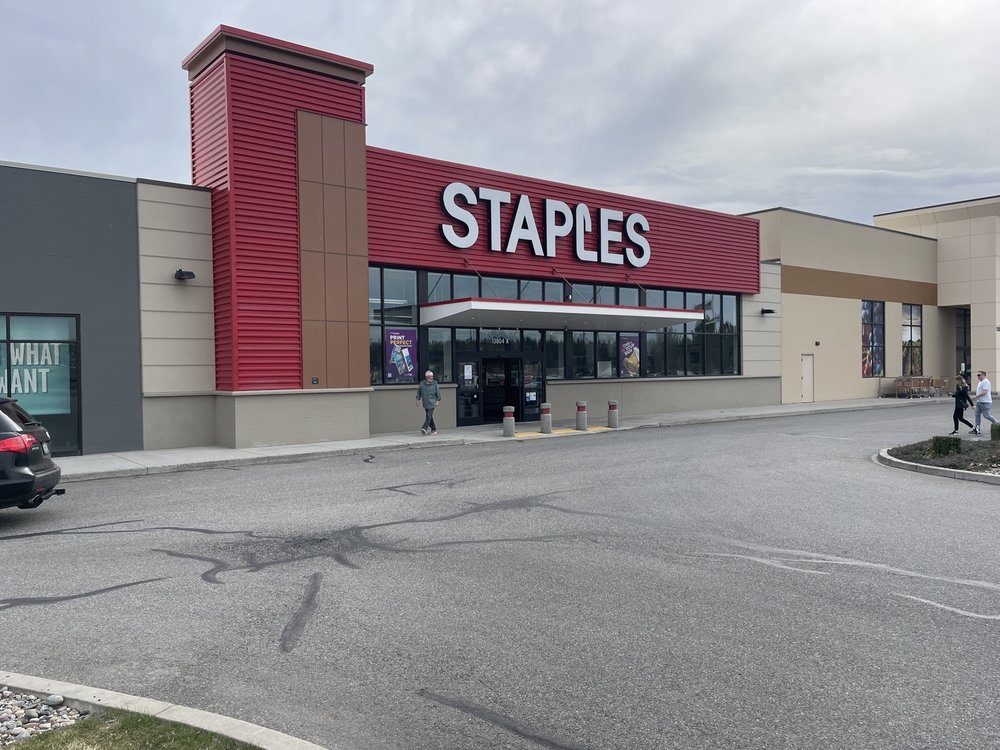STAPLES Updated September 2024 11 Photos 13804 E Indiana Ave