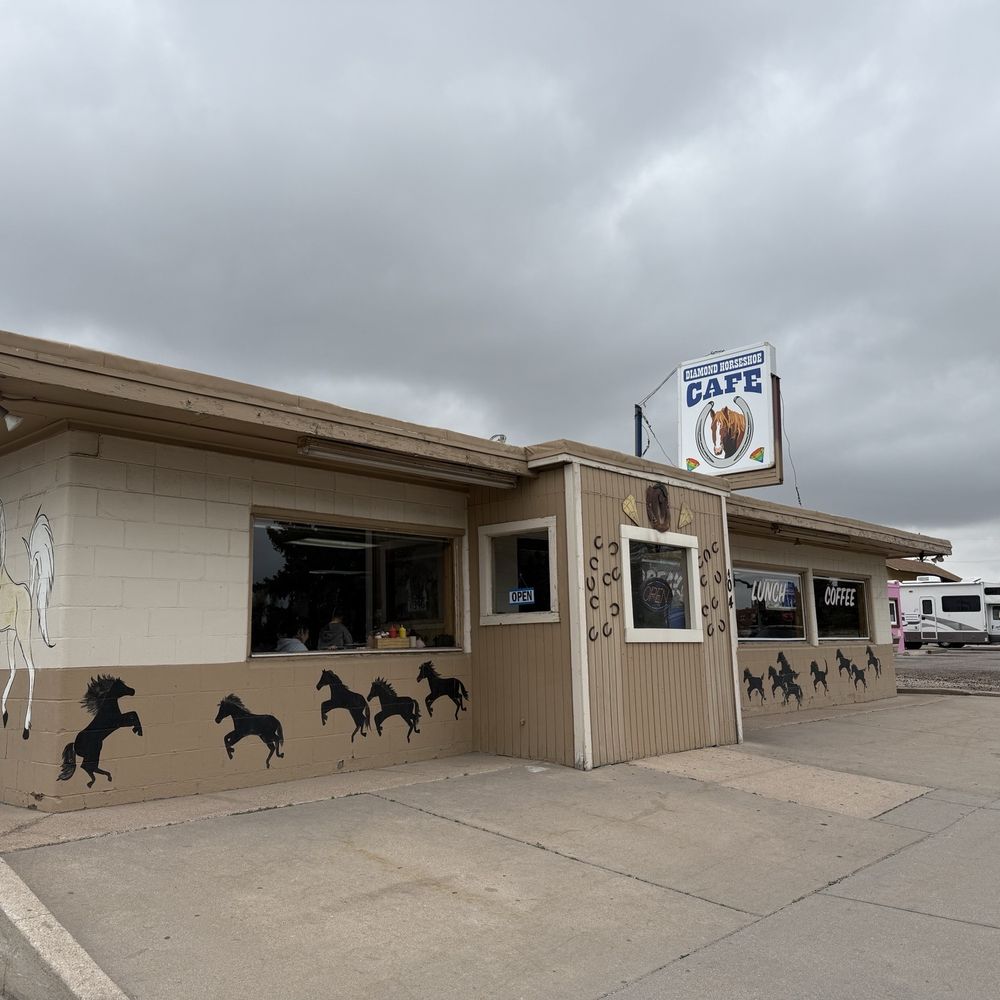 Diamond Horseshoe Restaurant - What to look for - Cafes Near Me - Cheyenne, Wyoming