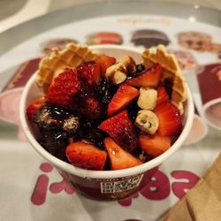 Menchie's Frozen Yogurt - My yogurt masterpiece
