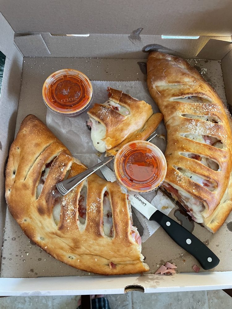 Feasta Pizza Logo