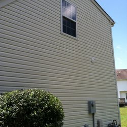 Reyco Pressure Washing & Sealing - AHHHHHH After getting the siding washed by Reyco's high quality detergents.