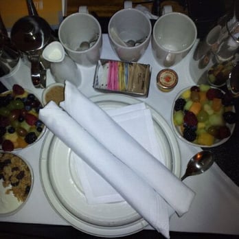 Tower 23 - Breakfast Room Service! - San Diego, CA
