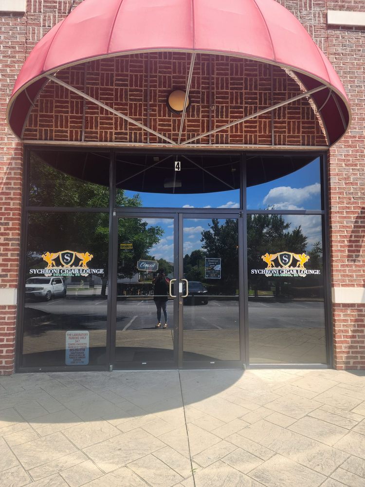 SYNCHRONI CIGAR LOUNGE Updated July 2024 13 Photos 101