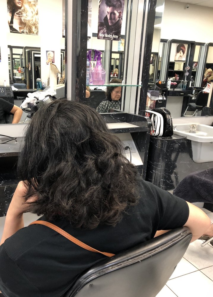 BEVEL HAIR SALON Updated August 2024 10 Reviews 1392900 Warden