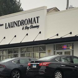 Uptown Laundromat and Dry Cleaners
