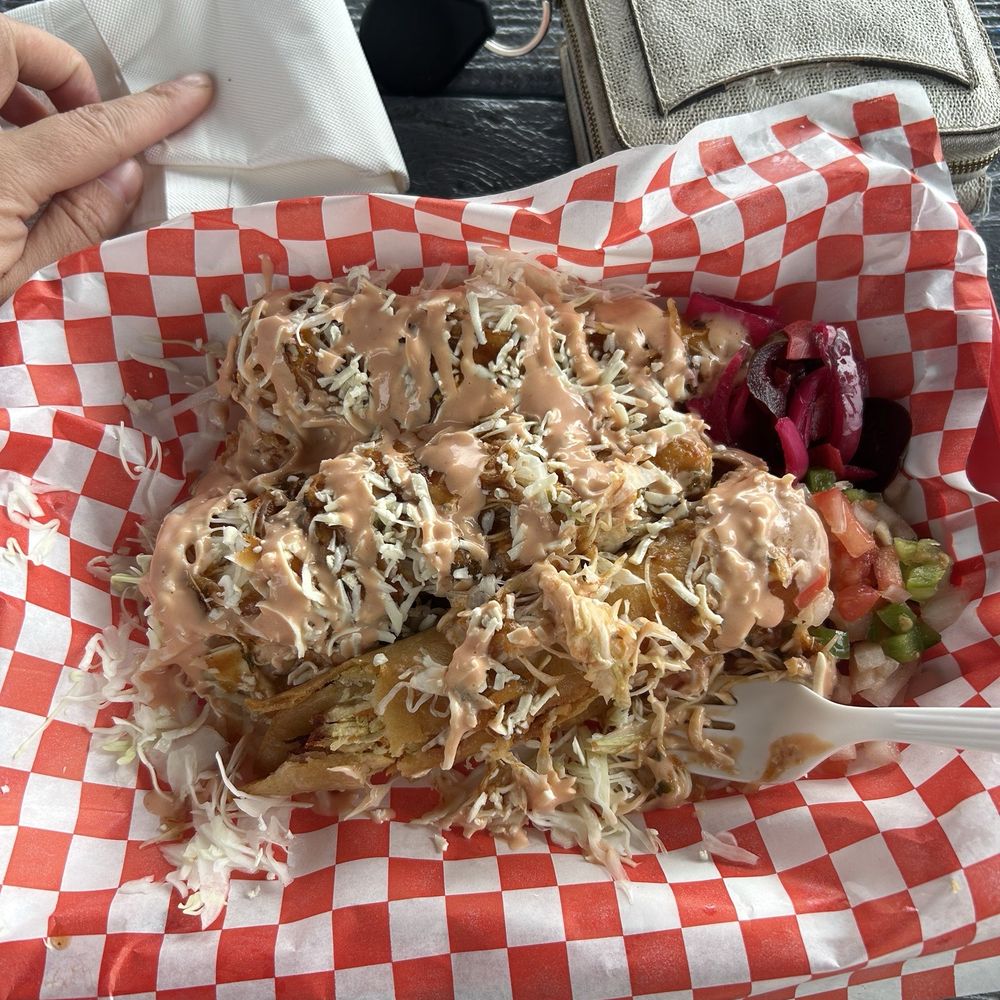Rapalo's Kitchen - Crispy tacos, amazing!! - Latin American Near Me - Austin, Texas