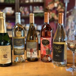 Nello Olivo Wines