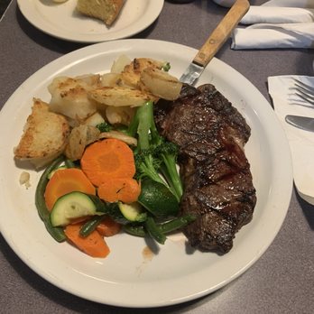 Eppies Restaurant - Rib eye steak and veggies with cornbread - Diners Near Me - West Sacramento, California