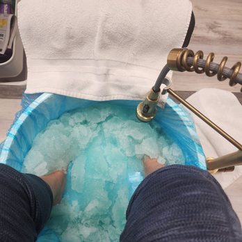 Suzy's Nails - I love my sweet orange jelly pedicure - Nail Technicians Near Me - Los Angeles, California Suzy's Nails - I love my sweet orange jelly pedicure - Nail Technicians Near Me - Los Angeles, California