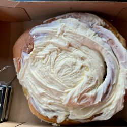 Wickiup Junction - Cinnamon rolls the size of a donut box