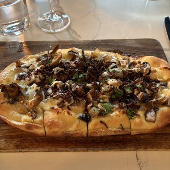 The Warbler - Mushroom flatbread - Pasta Shops Near Me - Chicago, Illinois