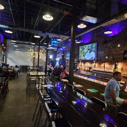 Aardwolf Brewing Company - The bar