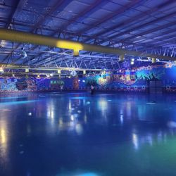 USA Skateland Chandler - Disco light roller rink