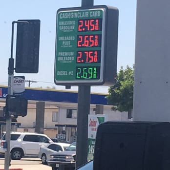 Sinclair Gas and Dino Mart - Gas Stations Near Me - Los Angeles, California