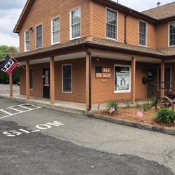 R&M GUN VAULT - R&M Gun Vault
37 Harkness Ave
East Longmeadow
MA 01028