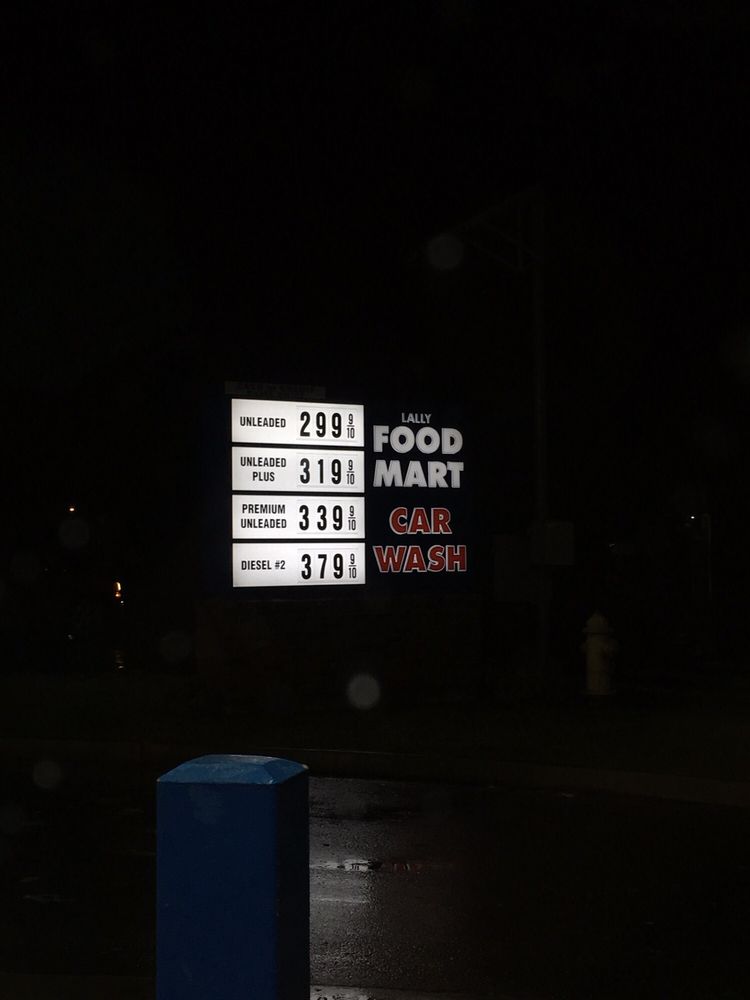 Lally Food Mart Logo