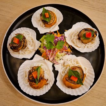Isaan Der - Thai Kitchen & Bar - Thai Near Me - Toronto, Ontario Isaan Der - Thai Kitchen & Bar - Thai Near Me - Toronto, Ontario