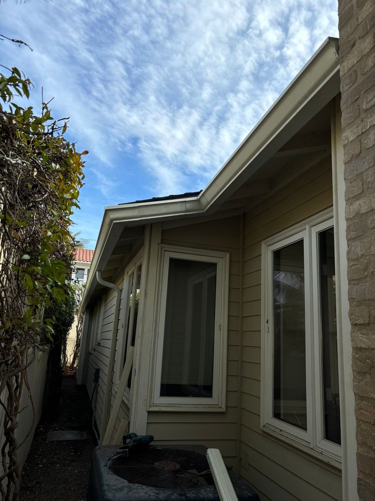 Slide of Zenith Roofing Services