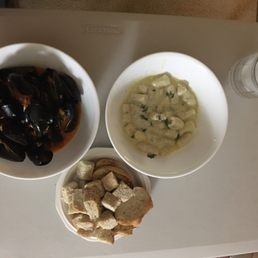 Gnocchi Bleu and Pei Mussels