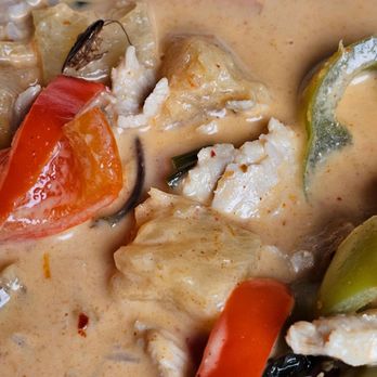 Thai Basil Signature - Cockroaches in Thai Basil Curry. - Thai Near Me - Scottsdale, Arizona