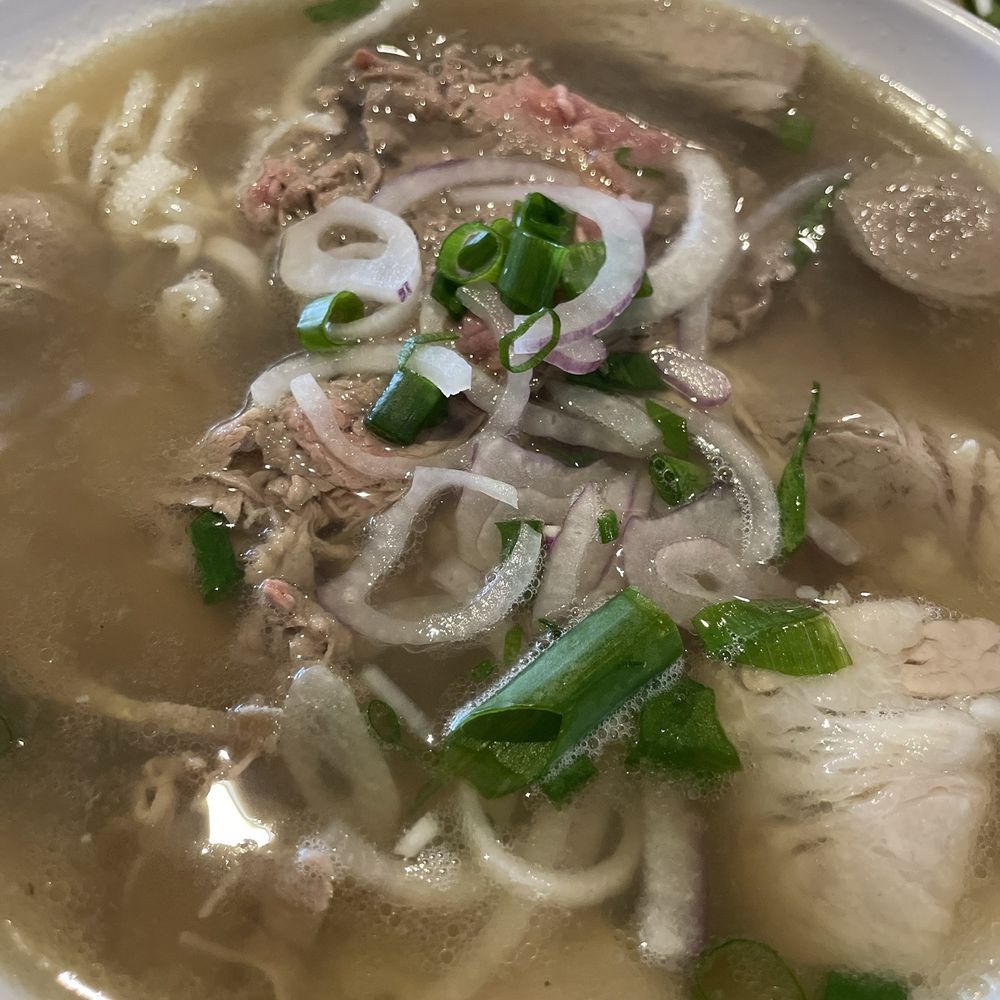 Pho Mi 88 - Medium House Special, decent amount of tender beef assortment. - Vietnamese Near Me - Markham, Ontario Pho Mi 88 - Medium House Special, decent amount of tender beef assortment. - Vietnamese Near Me - Markham, Ontario