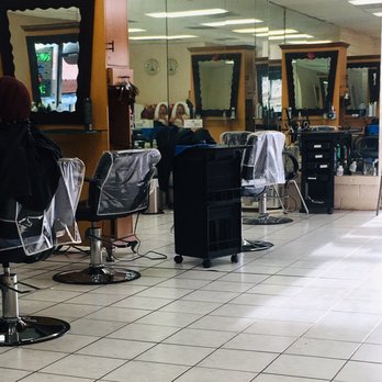 Rosie's Day Salon - Hair Salons Near Me - Encinitas, California Rosie's Day Salon - Hair Salons Near Me - Encinitas, California