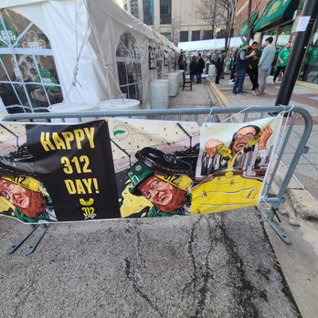 Lizzie McNeill's Irish Pub - Happy 312 Day - New American Near Me - Chicago, Illinois Lizzie McNeill's Irish Pub - Happy 312 Day - New American Near Me - Chicago, Illinois