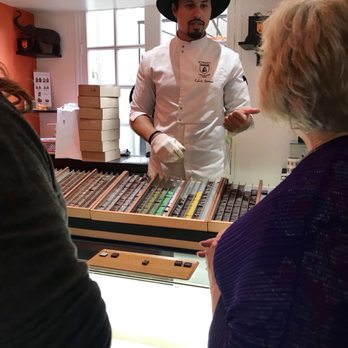 Edwart Chocolatier - Chocolatiers & Shops Near Me - Paris, 75