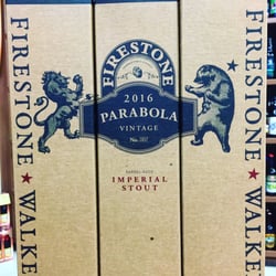 Lenas Liquor - Lenas has Parabola ! This store is legit ! They have it all !
