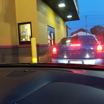 Popeyes Louisiana Kitchen - In line again.... Lol... Love that chicken sandwich! - Fast Food Near Me - Lansing, Michigan Popeyes Louisiana Kitchen - In line again.... Lol... Love that chicken sandwich! - Fast Food Near Me - Lansing, Michigan