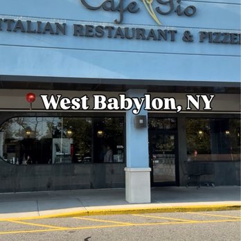 Cafe Gio - Pizza Near Me - West Babylon, New York