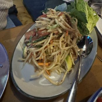 Kin Len Thai Night Bites - Salted Crab Papaya Salad - Thai Near Me - Seattle, Washington Kin Len Thai Night Bites - Salted Crab Papaya Salad - Thai Near Me - Seattle, Washington