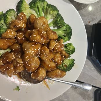 Jade Dynasty - Sesame chicken - Chinese Near Me - Minneapolis, Minnesota Jade Dynasty - Sesame chicken - Chinese Near Me - Minneapolis, Minnesota