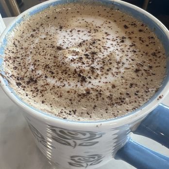 Elka Bee's Coffee Haus - Coffee & Tea Near Me - Wilsonville, Oregon