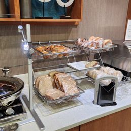Breakfast bar Breakfast bar