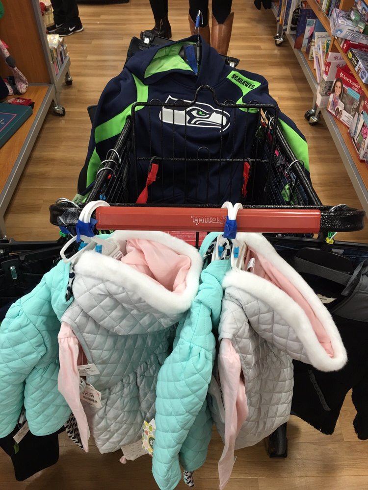 TJ MAXX 48 Reviews 4001 Factoria Sq Mall SE, Bellevue, Washington