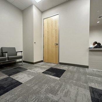 Biltmore Ear Nose & Throat - The waiting room - Ear Nose & Throat Near Me - Phoenix, Arizona Biltmore Ear Nose & Throat - The waiting room - Ear Nose & Throat Near Me - Phoenix, Arizona