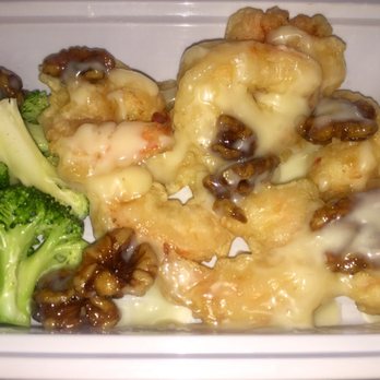 Yan Asian Restaurant - Honey Walnut Shrimp is delicious!!! - Asian Fusion Near Me - Rutherford, New Jersey